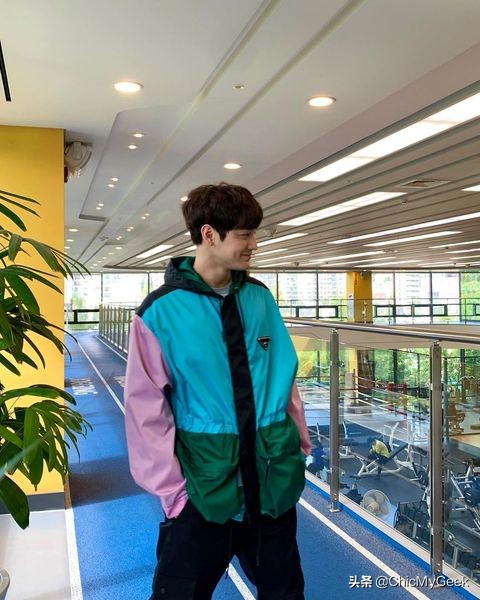 13年前《流星花園》他的神顏一點沒變！8塊腹肌身材深藏不露