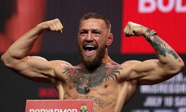 恢復神速?大放厥詞?斷腿2個月,嘴炮想踢球了,今年重返八角籠 恢復神速?大放厥詞?斷腿2個月,嘴炮想踢球了,今年重返八角籠