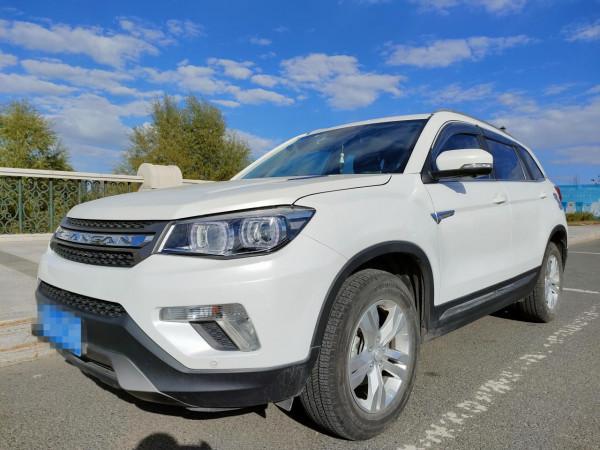 自駕長安CS75找尋最美麗的紅葉