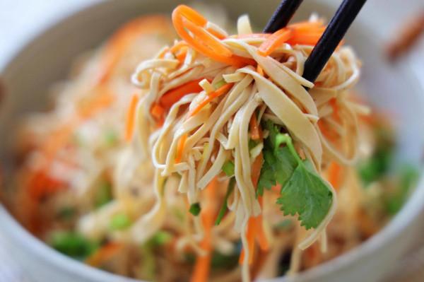 秋天大人孩子要多吃這道素菜,爽口開胃,營養豐富,做法還超簡單 秋天大人孩子要多吃這道素菜,爽口開胃,營養豐富,做法還超簡單