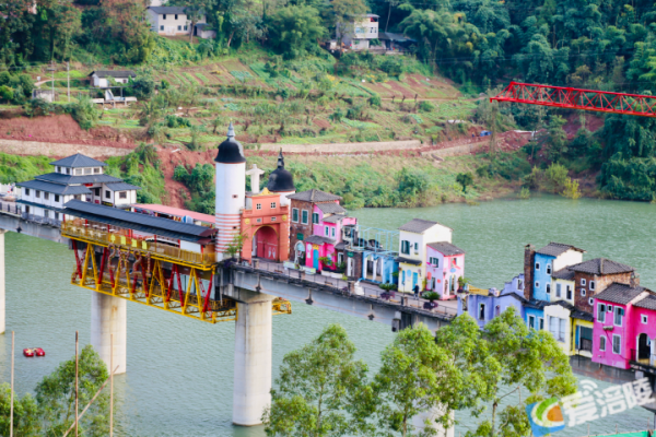 不負冬日暖陽!涪陵美心紅酒小鎮風光美如畫 不負冬日暖陽!涪陵美心紅酒小鎮風光美如畫