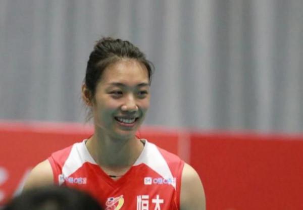 廣東0-3慘敗,中國女排1米95世界冠軍成唯一亮點,陳佩妍涅槃重生 廣東0-3慘敗,中國女排1米95世界冠軍成唯一亮點,陳佩妍涅槃重生