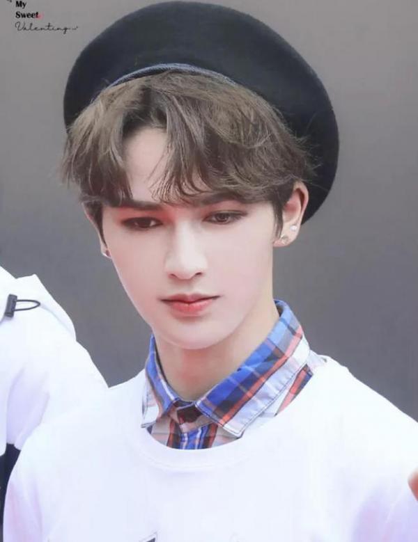 “娘炮風暴”來襲,多名明星上榜,官方終於出手整治 “娘炮風暴”來襲,多名明星上榜,官方終於出手整治