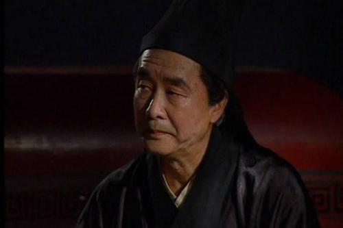 漢靈帝在西園中浸淫玩樂,卻並非不論政事,看他如何搞定動亂危局 漢靈帝在西園中浸淫玩樂,卻並非不論政事,看他如何搞定動亂危局