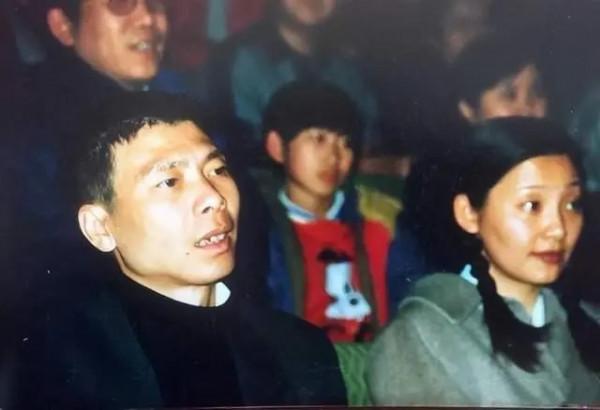 被馮小剛渣了又渣,徐帆卻覺得幸福,因寵丈夫被罵,徐帆冤不冤? 被馮小剛渣了又渣,徐帆卻覺得幸福,因寵丈夫被罵,徐帆冤不冤?