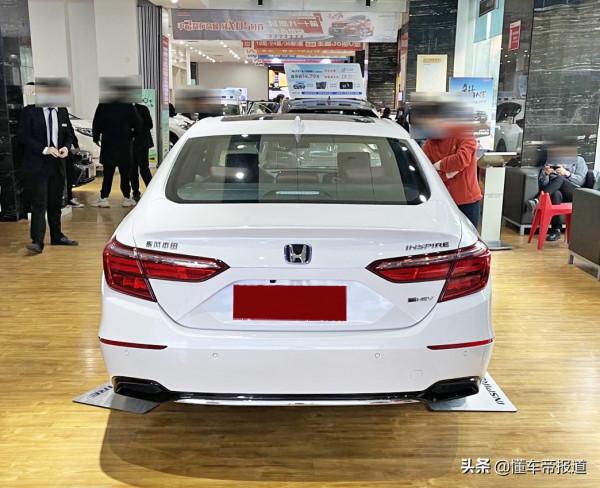 新車 | 與帕薩特、凱美瑞同級,東風本田英仕派到店,雅閣姊妹車 新車 | 與帕薩特、凱美瑞同級,東風本田英仕派到店,雅閣姊妹車