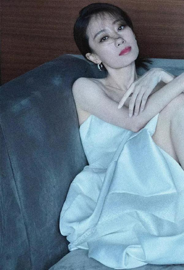 張小斐 駕馭其任何造型都是輕而易舉的