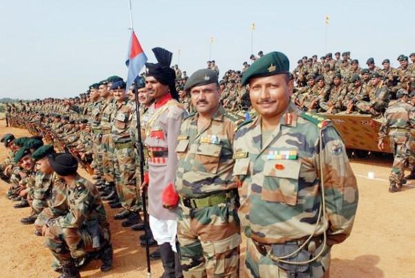 解放軍一個師有多少人?和外軍相比,編制上有何不同? 解放軍一個師有多少人?和外軍相比,編制上有何不同?