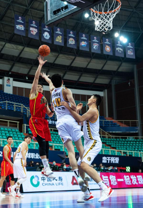 CBA第一階段丨浙江廣廈控股隊勝九臺農商銀行隊