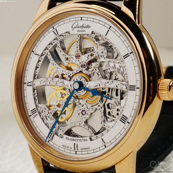 20萬“手工雕花”，這隻表，且買且珍惜