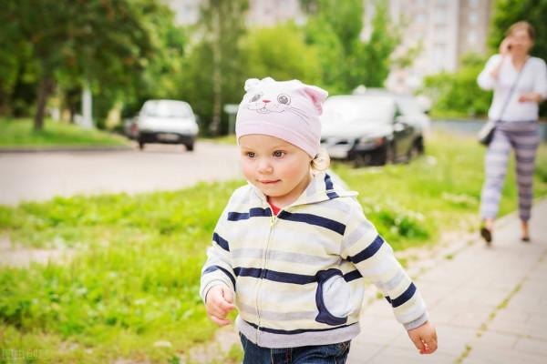 女孩被拐賣進深山做媳婦,經過多次逃跑後… 善良終將不被辜負 女孩被拐賣進深山做媳婦,經過多次逃跑後… 善良終將不被辜負