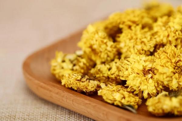 用眼過度？幾味食療湯膳助您改善視疲勞