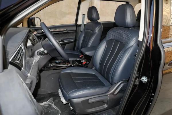 純電動的中型MPV,科尚EV空間雖大,但配置和用料跟不上 純電動的中型MPV,科尚EV空間雖大,但配置和用料跟不上