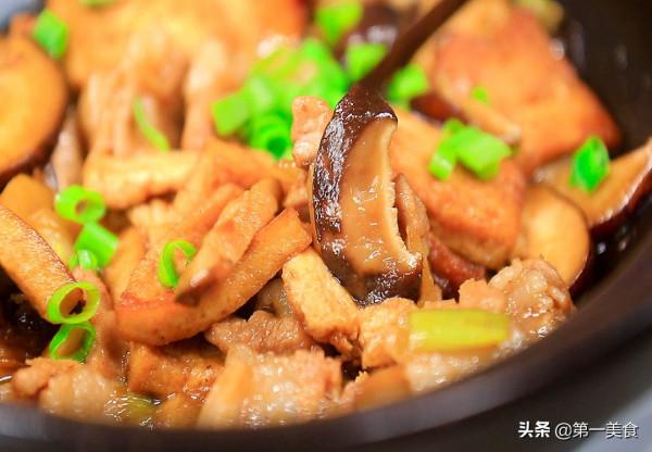 天冷想吃熱乎的,吃這4道懶人砂鍋菜,葷素搭配,驅寒又滋補 天冷想吃熱乎的,吃這4道懶人砂鍋菜,葷素搭配,驅寒又滋補