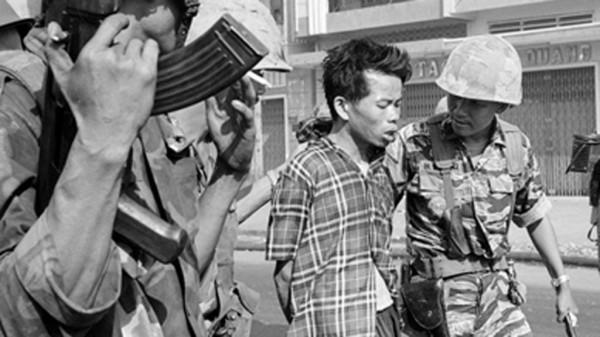 歷史上的今天 1968年2月2日 拍攝標誌性照片&OpenCurlyDoubleQuote;西貢處決&rdquo;