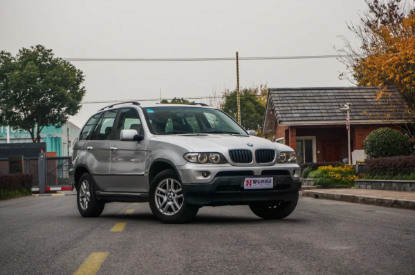 拯救15年車齡的奧迪草原狼，不惜成本也要修