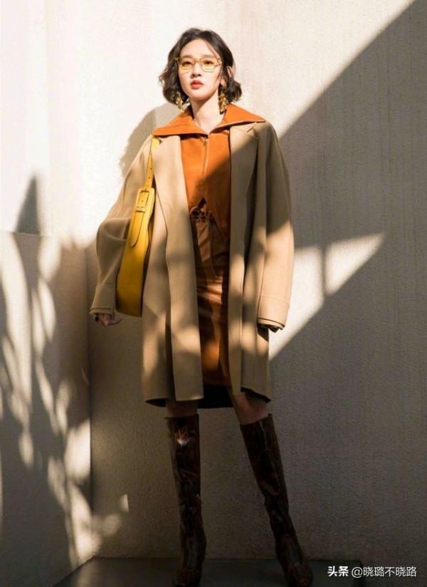 建議面板黃的女性，秋冬多穿這4個“高階色”，顯白減齡還有氣質