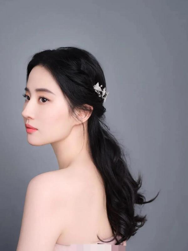 都說情人眼裡出西施,我不會愛上你了吧,我的仙女姐姐#劉亦菲 都說情人眼裡出西施,我不會愛上你了吧,我的仙女姐姐#劉亦菲