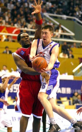 「盤點CBA名將系列」“上海男籃老隊長”章文琪 「盤點CBA名將系列」“上海男籃老隊長”章文琪