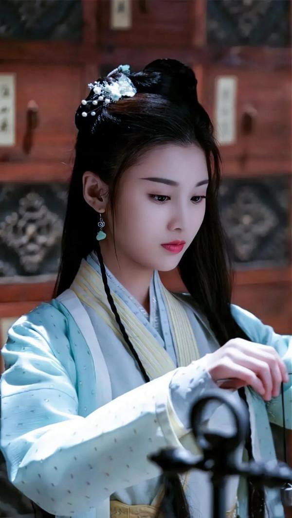 張慧雯，古裝造型驚豔眾人，太美了，猶如仙女下凡