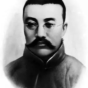 看百年黨史展，憶崢嶸保密事