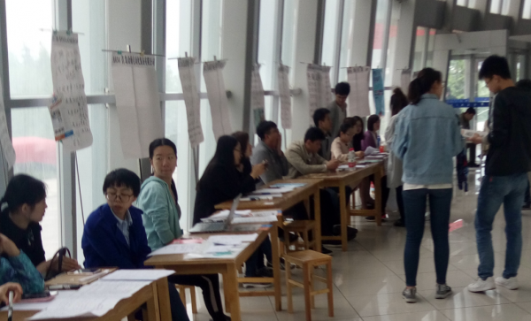 “國企面試”問題：你有6杯水，卻來了7個人，你該怎麼辦？