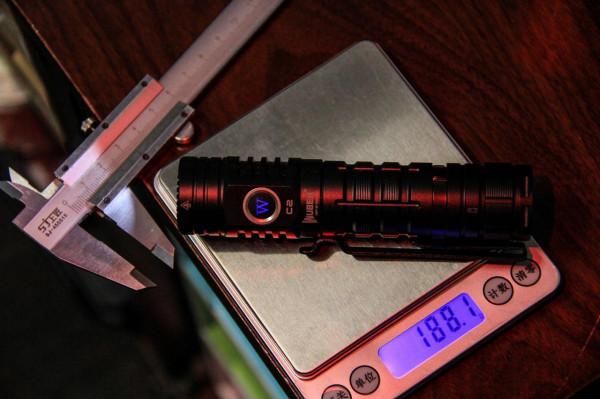 明亮便攜顏值高，手電就選務本新品C2