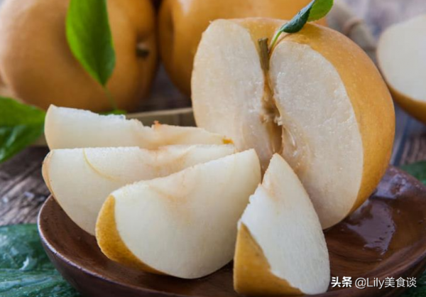 秋季，有錢沒錢，這6種水果記得多吃，現在正當季，水分足口感好