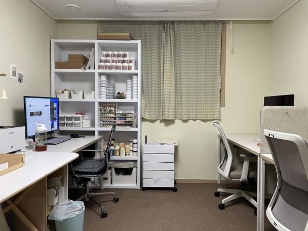 “簡裝”很滿意，人生第一套房75㎡，客廳多功能隨時切換生活狀態