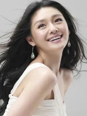 50歲女星28歲面容，遠離男人是女人保持青春、身材還有錢的秘訣？