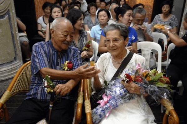 法國奶奶,為中國初戀,55年沒結婚!11年前,她83歲,嫁給初戀 法國奶奶,為中國初戀,55年沒結婚!11年前,她83歲,嫁給初戀