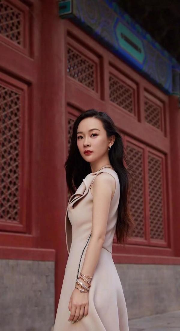 湖北盛產美人,10位鄂籍女明星,各個盤正條順,美豔絕倫不可方物 湖北盛產美人,10位鄂籍女明星,各個盤正條順,美豔絕倫不可方物