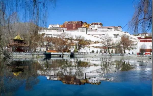 西藏的秋天,開始飄雪了… 西藏的秋天,開始飄雪了…