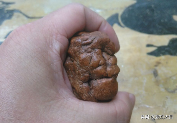 1997年，寧夏員工在內蒙古用150元買下一塊石頭，4年後漲到9600萬