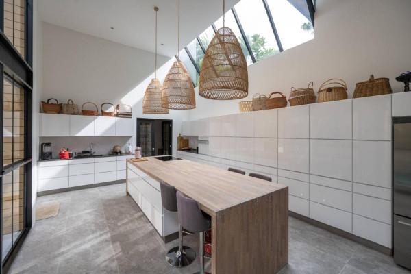 雙層別墅不豪裝,上有露臺花園下有庭院泳池,這才是我向往的豪宅 雙層別墅不豪裝,上有露臺花園下有庭院泳池,這才是我向往的豪宅