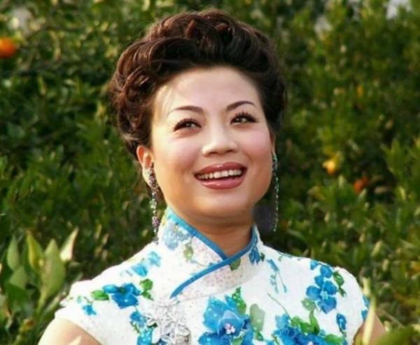 湘女多情，多情湘女，這9位湘籍歌手，各個登上春晚，唱功一流