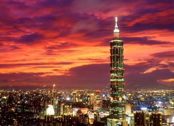 與華會談果然是假的？美海軍部長叫囂：將對中國統一程序進行干預