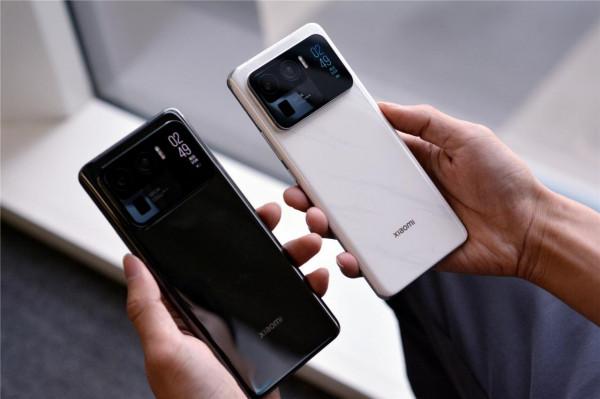 12月“分類”購機建議:若預算充足,建議一次到位選這4部手機 12月“分類”購機建議:若預算充足,建議一次到位選這4部手機