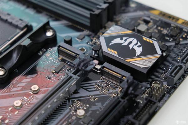 硬碟上的SATA3.0和SATA2.0有什麼區別?SATA2有必要裝固態嗎? 硬碟上的SATA3.0和SATA2.0有什麼區別?SATA2有必要裝固態嗎?