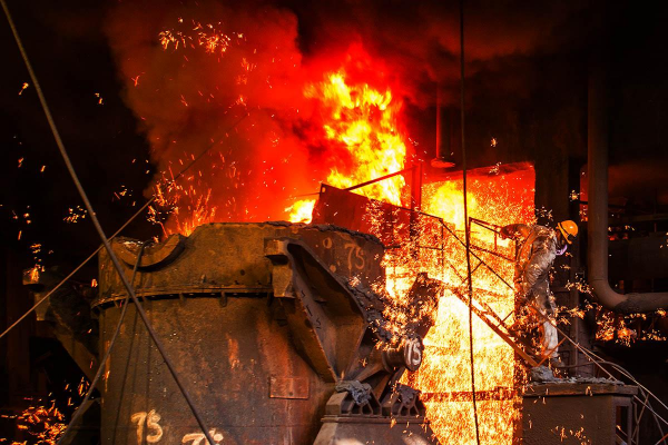 從233美元跌到100美元,鐵礦石撈金優勢不再,澳洲經濟面臨大挑戰 從233美元跌到100美元,鐵礦石撈金優勢不再,澳洲經濟面臨大挑戰