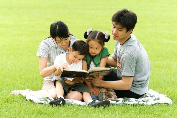 現代孩子學習成長真正的起點:家庭 現代孩子學習成長真正的起點:家庭
