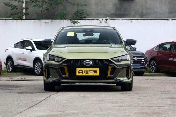 傳祺影豹丨熱血青年標配的十萬級轎車