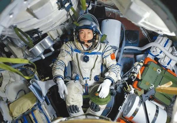 1921-2021,百年中國最難忘的一百個瞬間 1921-2021,百年中國最難忘的一百個瞬間