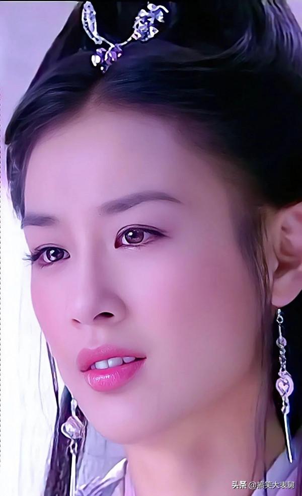 今日美圖欣賞——黃聖依 今日美圖欣賞——黃聖依