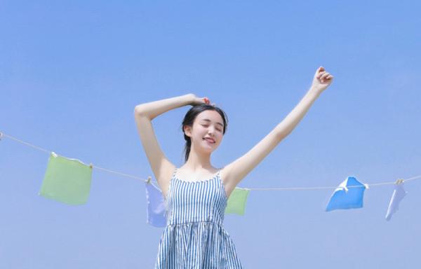 一顰一笑間熠熠生輝，極具魅力的4星座女