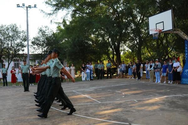 情定軍營,在這裡遇見你的TA! 情定軍營,在這裡遇見你的TA!