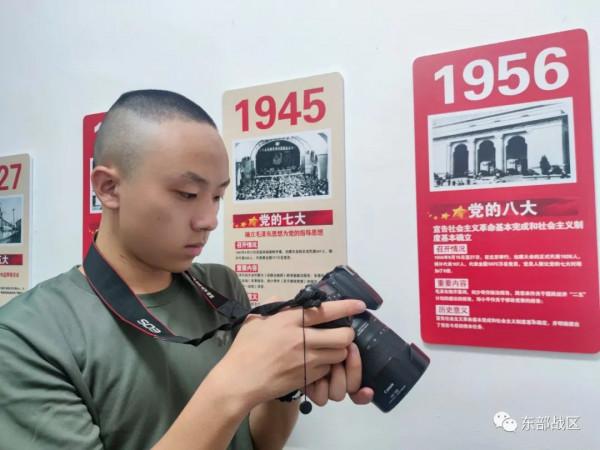 強！這批新兵全是大學生，來自復旦、同濟、上海交大等9所高校