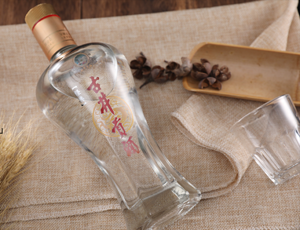 3種適合自飲的白酒,檔次雖不高,但都是口感不輸大牌的純糧食酒 3種適合自飲的白酒,檔次雖不高,但都是口感不輸大牌的純糧食酒