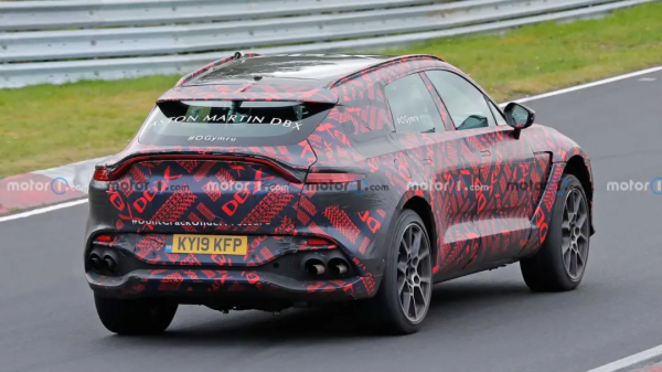 將於2月1日釋出 阿斯頓&CenterDot;馬丁DBX高效能版預告圖曝光