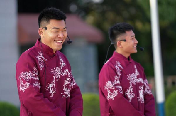 戰略支援某部通訊團：&OpenCurlyDoubleQuote;烽火&rdquo;文藝輕騎兵，新春點號行